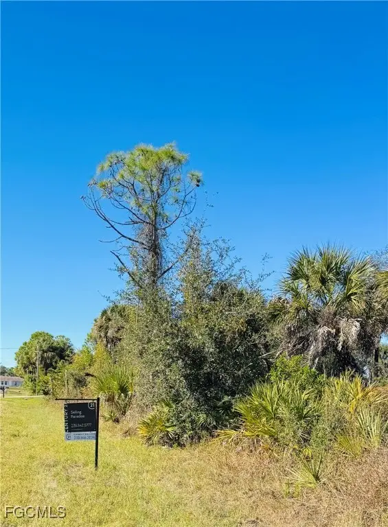 12096 Dubarry Avenue, Port Charlotte, FL 33981