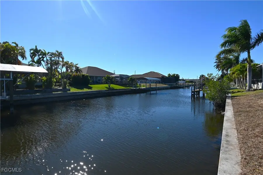 524 Mohawk Parkway, Cape Coral, FL 33914 - #2