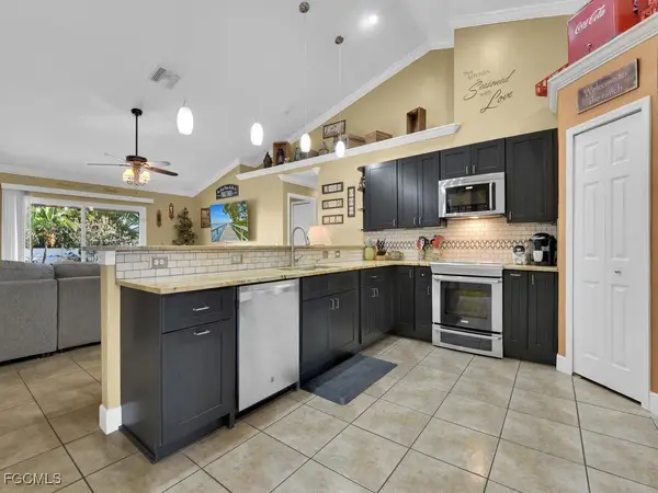 621 NW 28th Terrace, Cape Coral, FL 33993