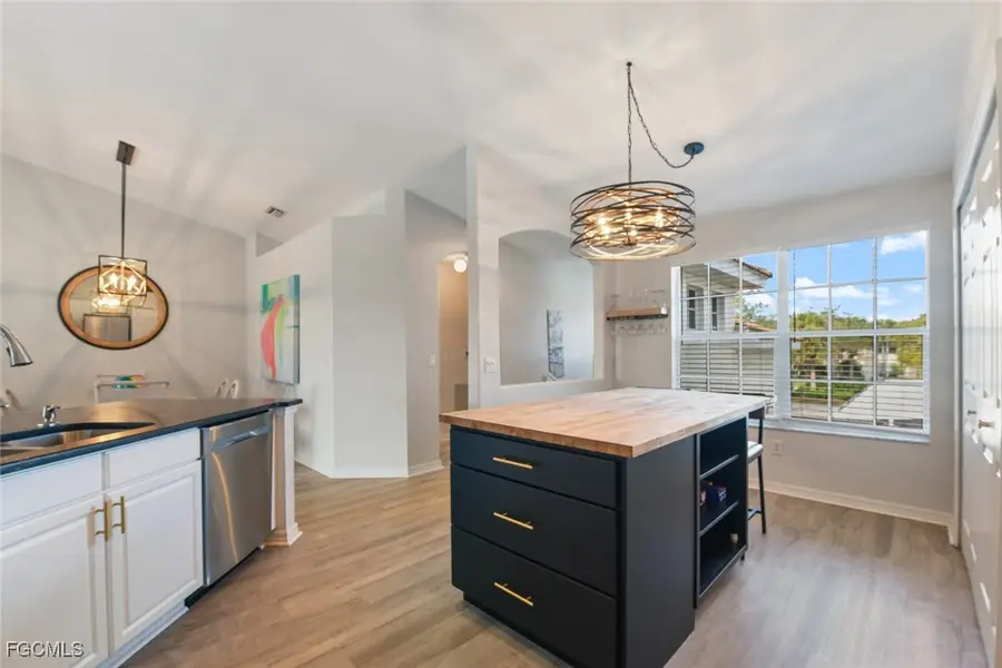 10117 Colonial Country Club Boulevard #2003, Fort Myers, FL 33913 - Image #2