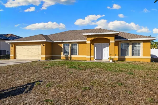 1207 Kismet Parkway W, Cape Coral, FL 33993