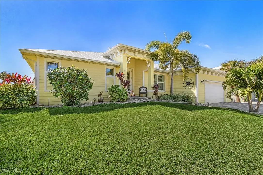 3627 Schooner Lane, Saint James City, FL 33956 - #1