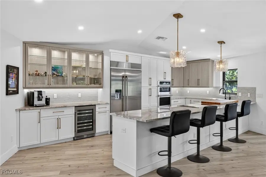 1666 Middle Gulf Drive, Sanibel, FL 33957 - Image #2