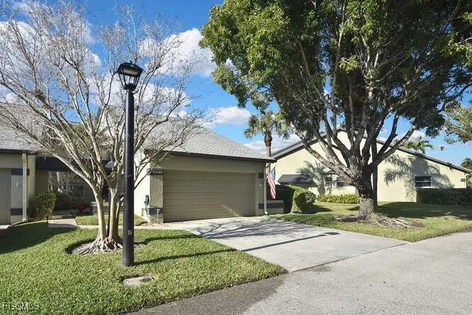 2301 Mcgregor Park Circle, Fort Myers, FL 33908 - Image #3