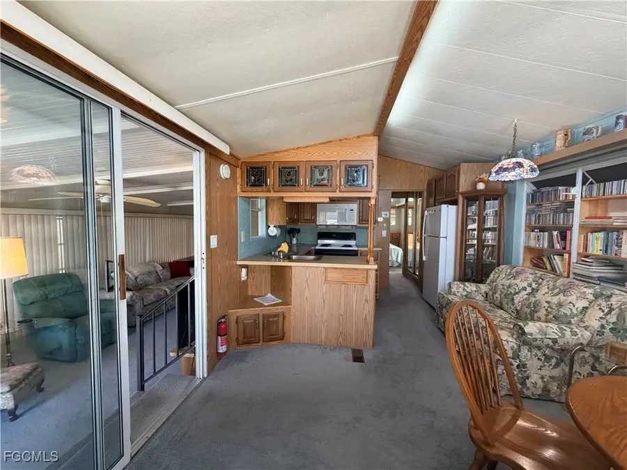 318 Fountain View Boulevard, North Fort Myers, FL 33903 - #3