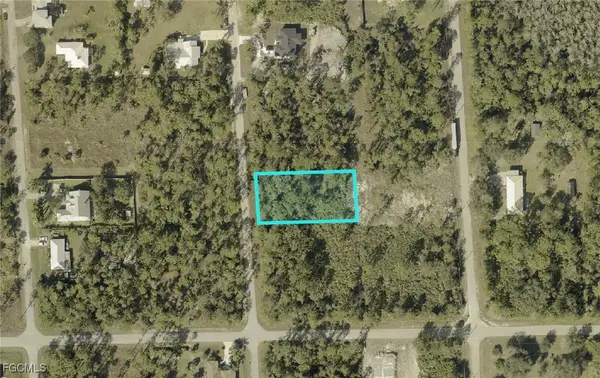 2104 Grant Avenue, Alva, FL 33920