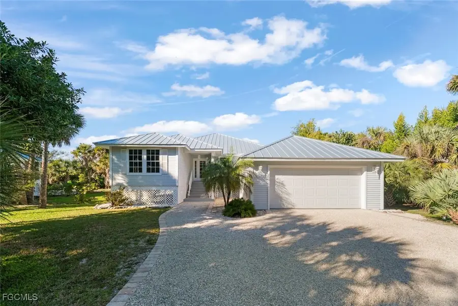 1832 Farm Trail, Sanibel, FL 33957 - Image #2