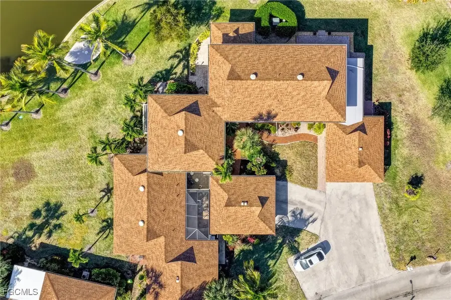 4265 Island Circle #B, Fort Myers, FL 33919 - Image #3