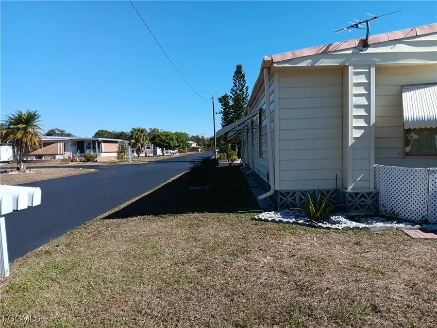 610 Friendly Place, North Fort Myers, FL 33917 - #2