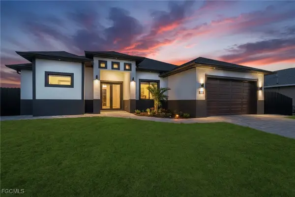 2101 NE 15th Terrace, Cape Coral, FL 33909