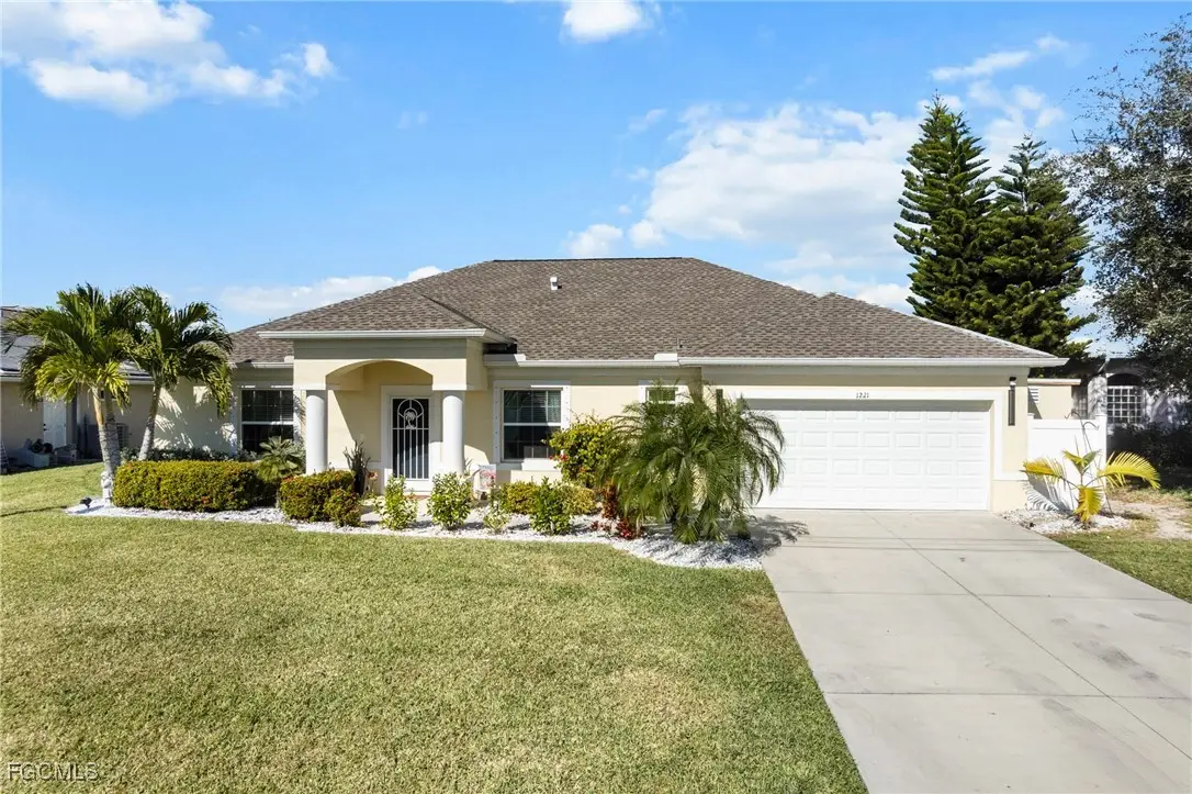 1221 SW 27th Street, Cape Coral, FL 33914 - #1