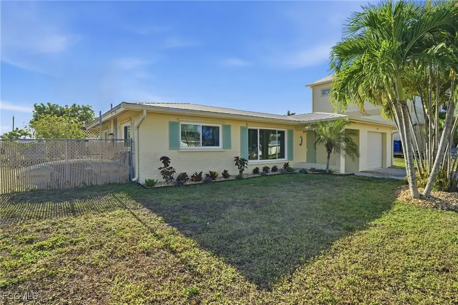 2821 Bruce Street, Matlacha, FL 33993 - Image #3