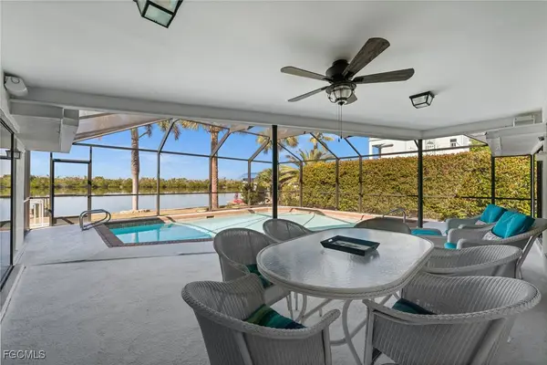 2758 8th Avenue, St James City, FL 33956