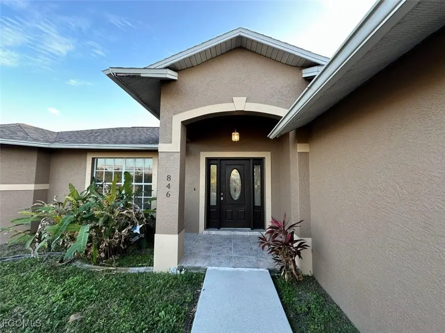 846 SW 16th Terrace, Cape Coral, FL 33991 - #2