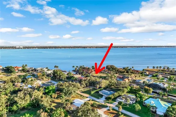 1787 Seafan Circle, North Fort Myers, FL 33903