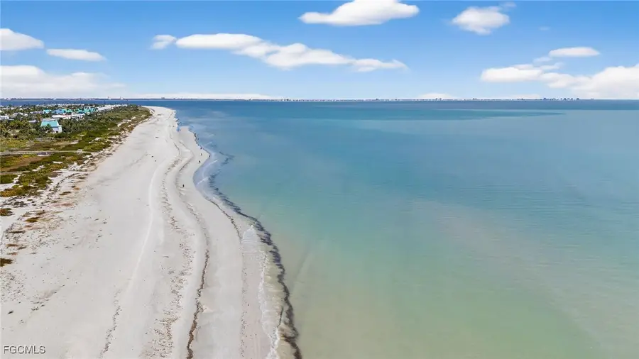 952 Kings Crown Drive, Sanibel, FL 33957 - Image #3