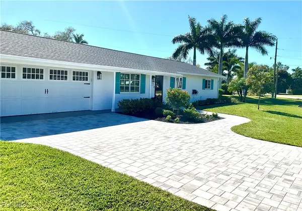 1086 N Town And River Drive, Fort Myers, FL 33919