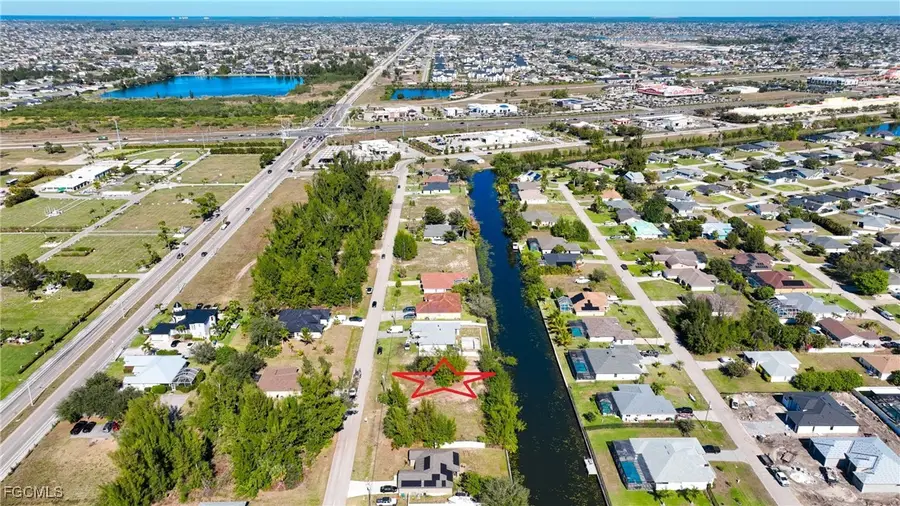 947 SW 15th Place, Cape Coral, FL 33991 - Image #2