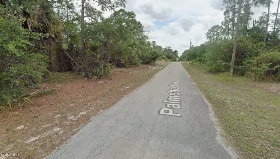 1674 Palmetto Avenue, Lehigh Acres, FL 33972 - Image #2