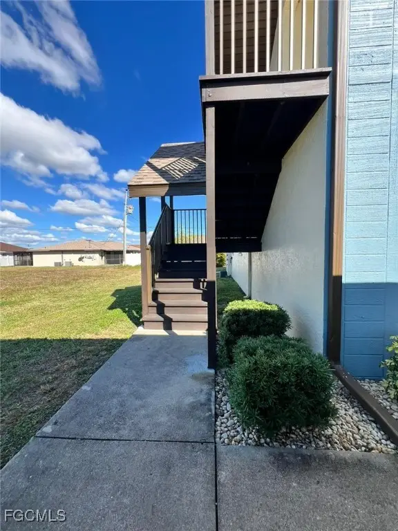 3911 Country Club Boulevard #201, Cape Coral, FL 33904