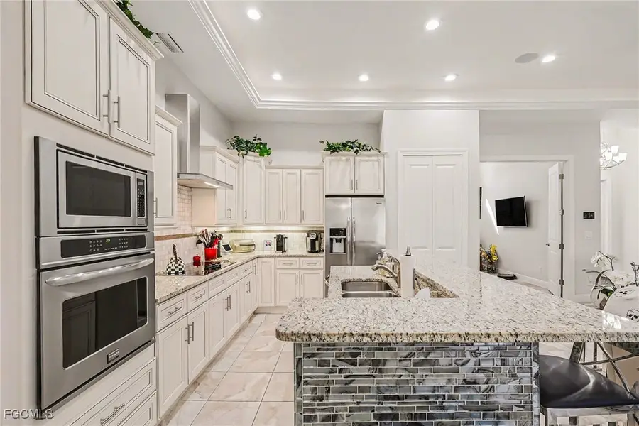 4621 SW 17th Place, Cape Coral, FL 33914 - Image #2