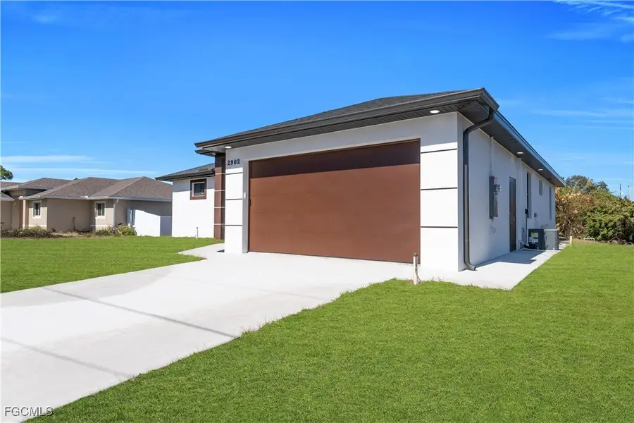 2902 4th Street Sw, Lehigh Acres, FL 33976 - #2