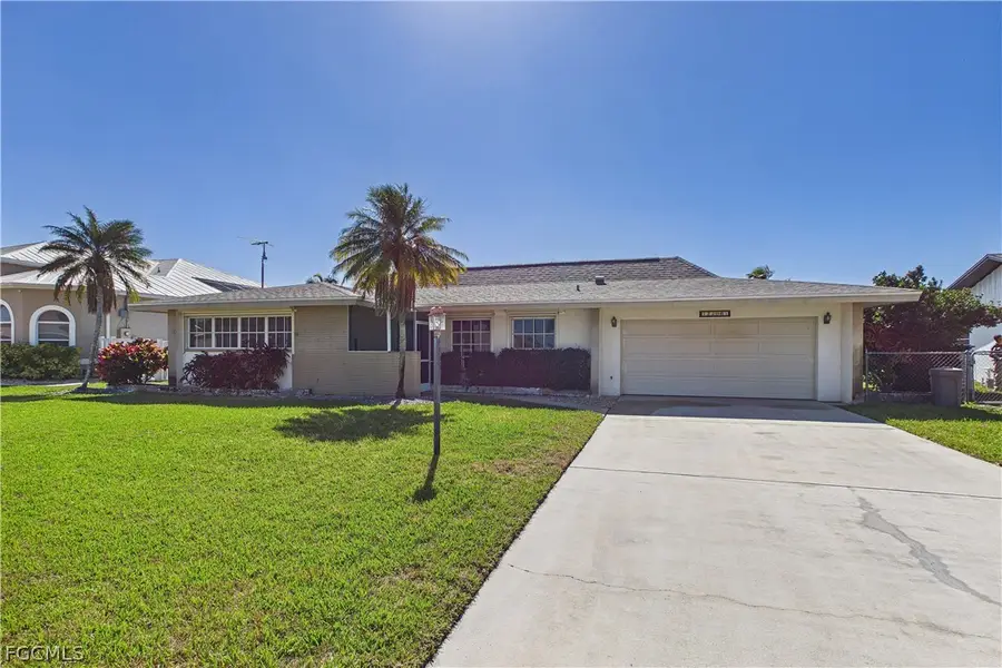 2306 SE 15th Terrace, Cape Coral, FL 33990 - #2