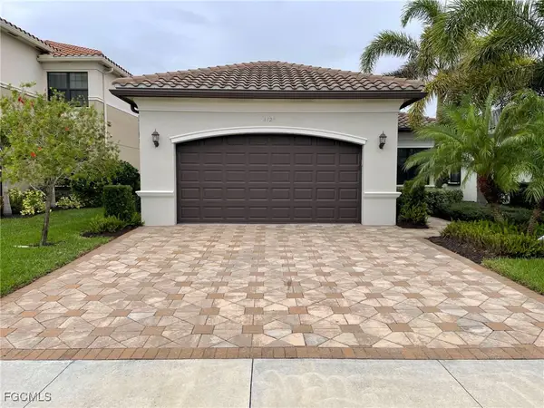 4129 Amelia Way, Naples, FL 34119