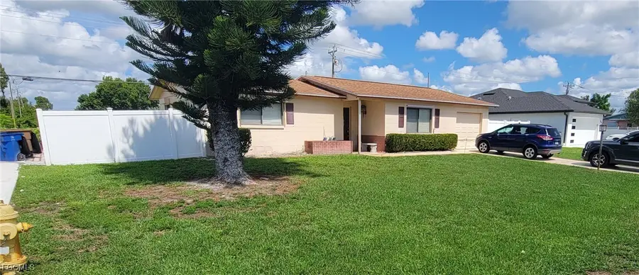 340 Inwood Avenue S, Lehigh Acres, FL 33936 - Image #2