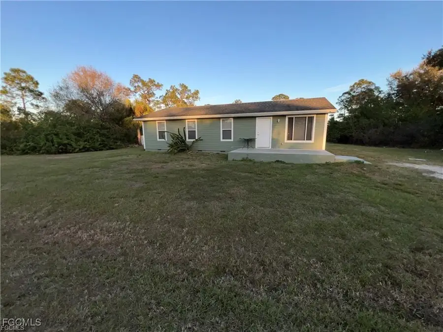 608 Wellington Avenue, Lehigh Acres, FL 33972 - Image #3