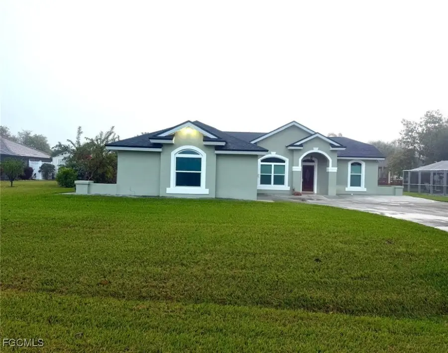 545 Whispering Wind Bend, Lehigh Acres, FL 33974 - Image #3
