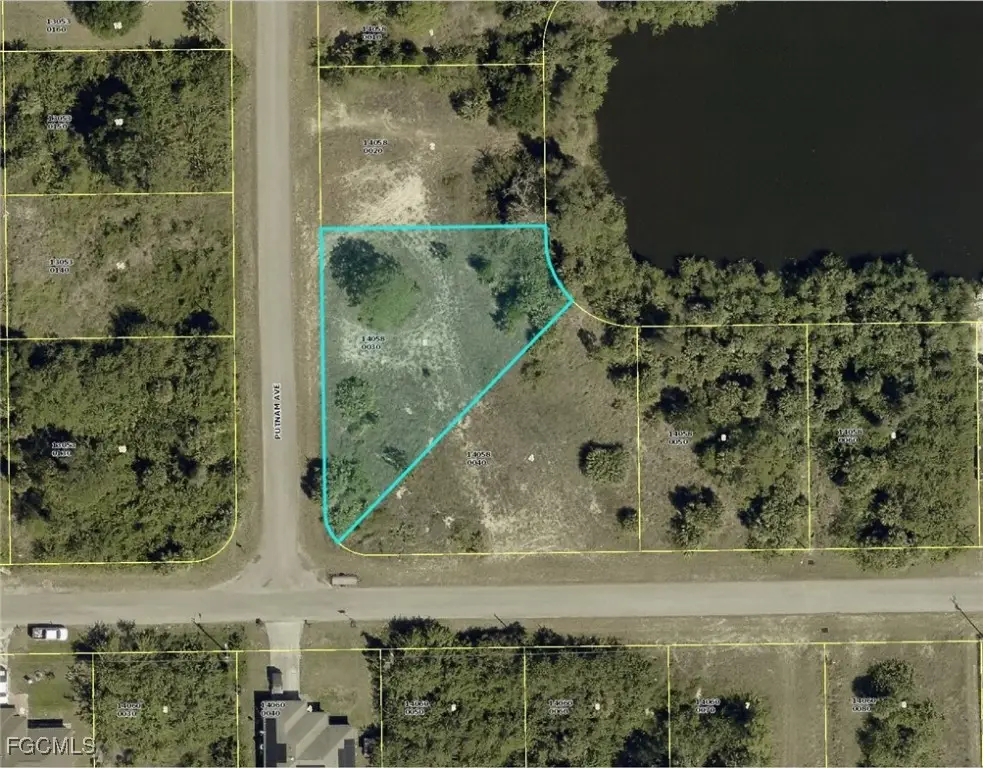 427 Putnam Avenue, Lehigh Acres, FL 33974 - #1