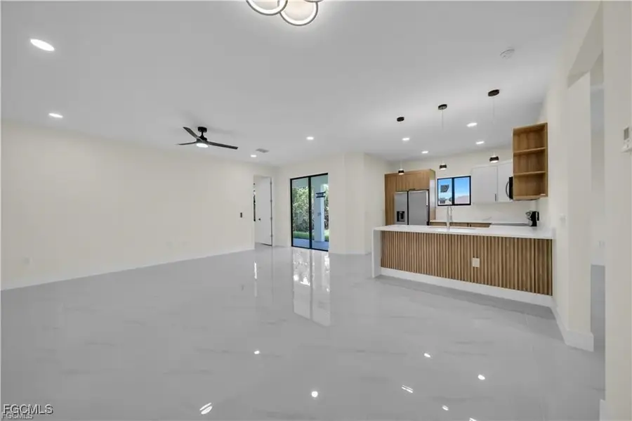 4306 2nd Street Sw, Lehigh Acres, FL 33976 - Image #3