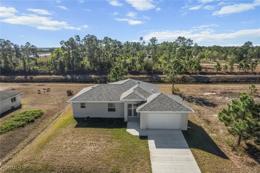 1252 Edna Street E, Lehigh Acres, FL 33974 - Image #2