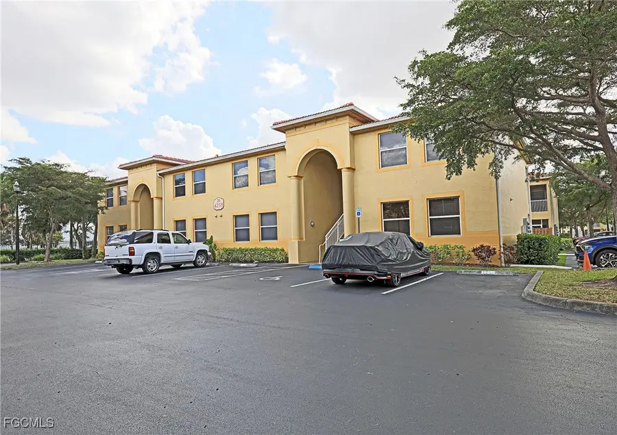 4259 Bellasol Circle #2012, Fort Myers, FL 33916 - Image #2