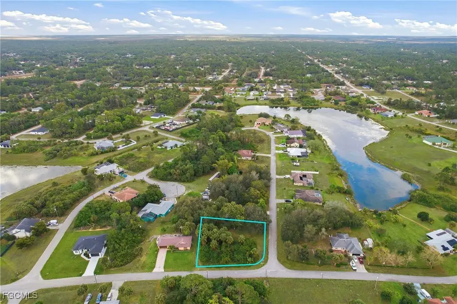 872 Geneva Street, Lehigh Acres, FL 33974 - Image #2