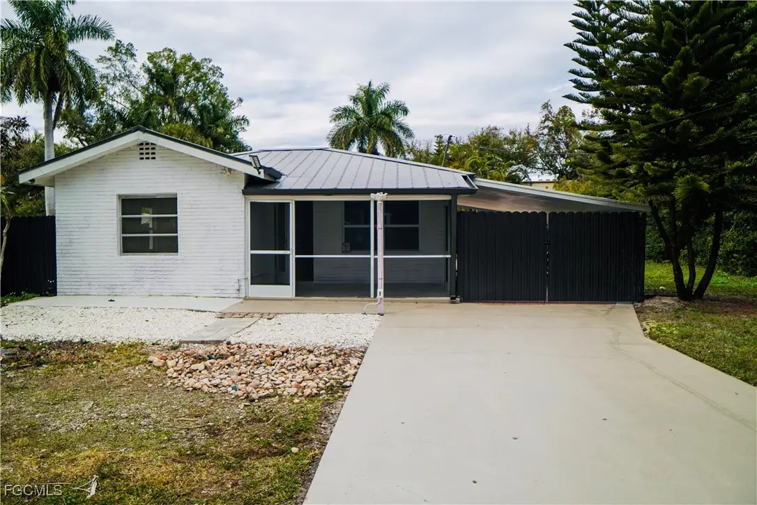 48 W North Shore Avenue, North Fort Myers, FL 33903 - Image #1