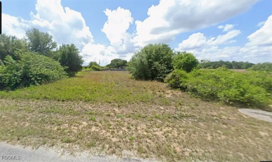 1607 Roosevelt Avenue, Lehigh Acres, FL 33972 - Image #2