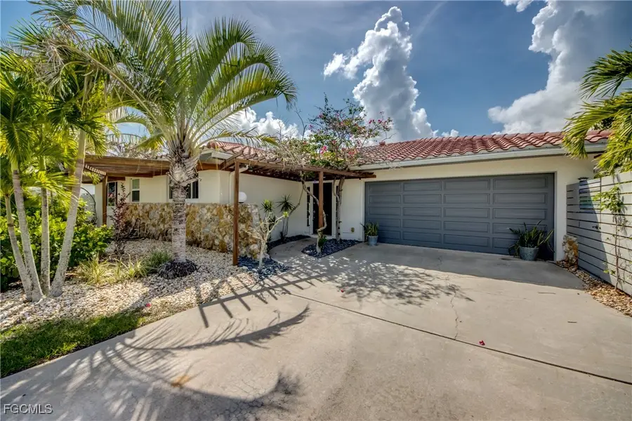 2701 Bruce Street, Matlacha, FL 33993 - Image #2