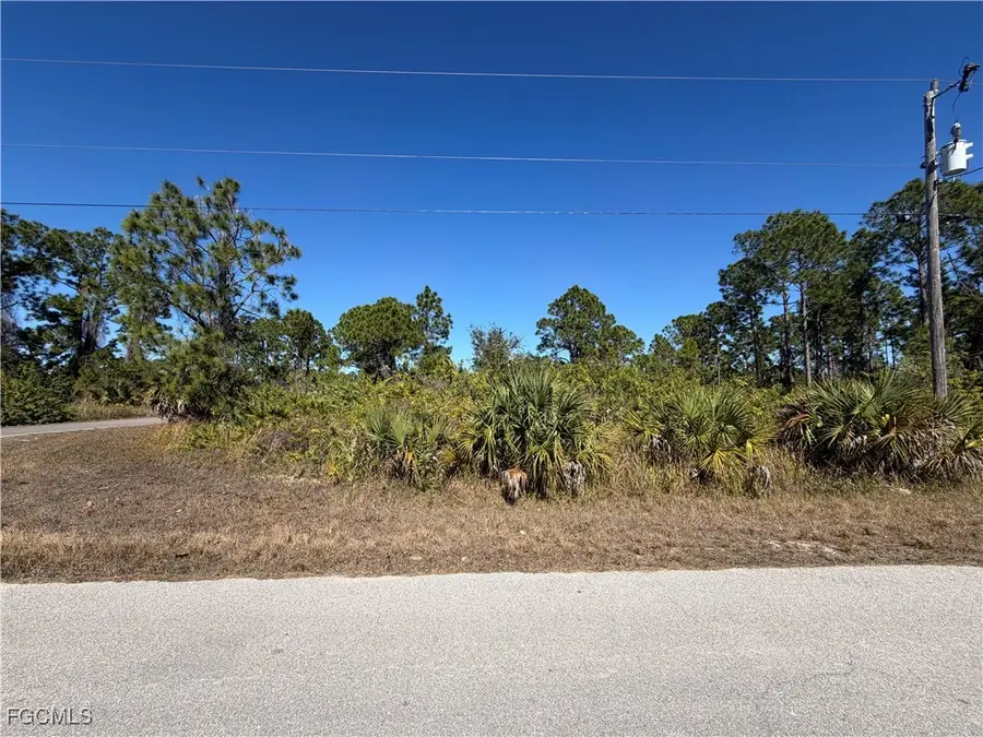 2718 17th Street W, Lehigh Acres, FL 33971 - Image #2