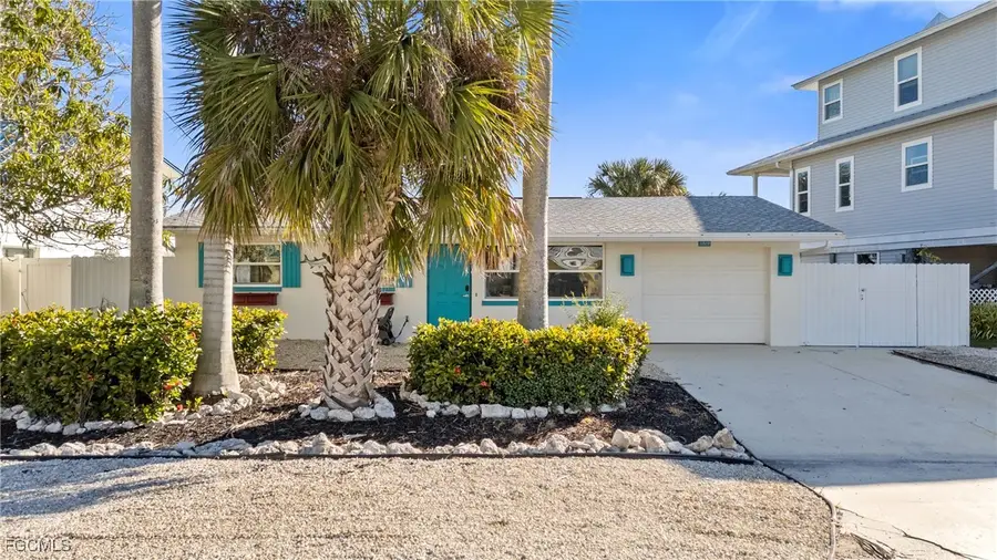 11828 Island Avenue, Matlacha, FL 33993 - Image #2