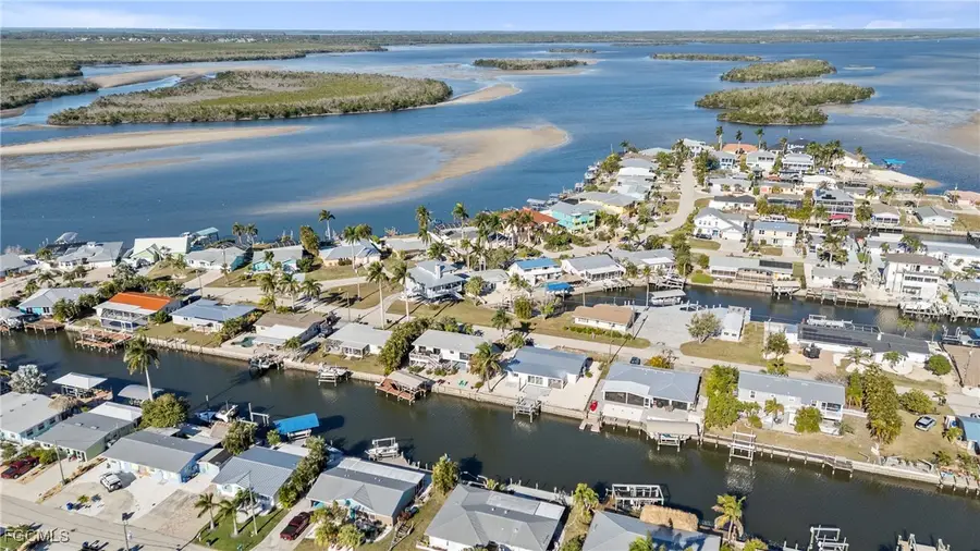 11828 Island Avenue, Matlacha, FL 33993 - Image #3