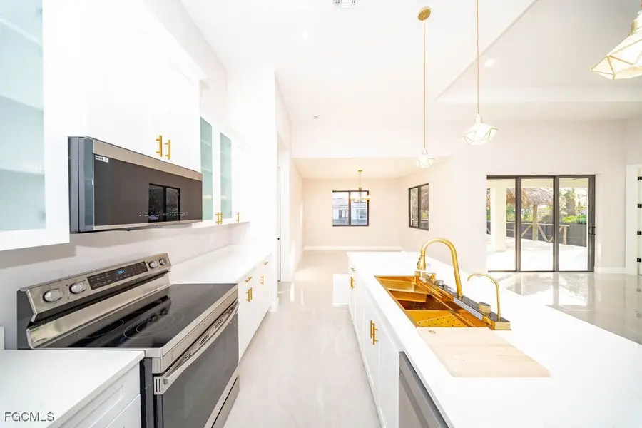 2819 34th Street W, Lehigh Acres, FL 33971 - Image #3