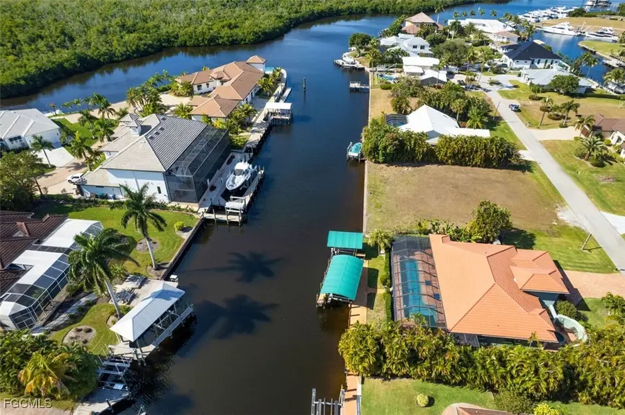 130 Montrose Drive, Fort Myers, FL 33919 - #2