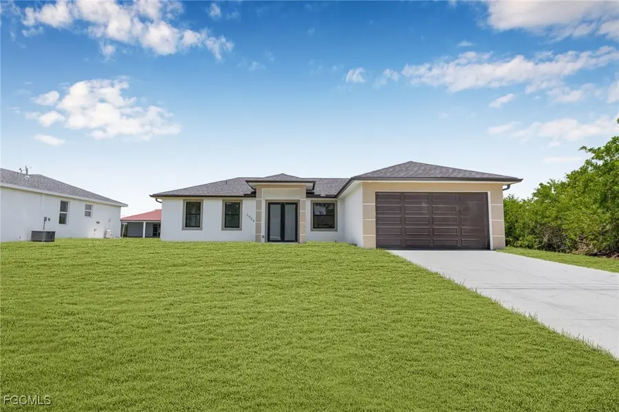 2504 5th Street Sw, Lehigh Acres, FL 33976 - Image #2