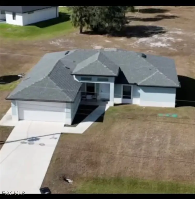 532 Paloma Avenue, Lehigh Acres, FL 33974 - Image #2