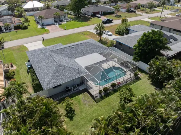 3802 SE 4th Avenue, Cape Coral, FL 33904