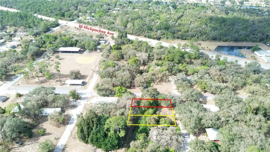 871 Caloosahatchee Avenue, Labelle, FL 33935 - #2