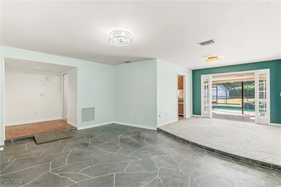 1670 Braman Avenue, Fort Myers, FL 33901 - Image #3