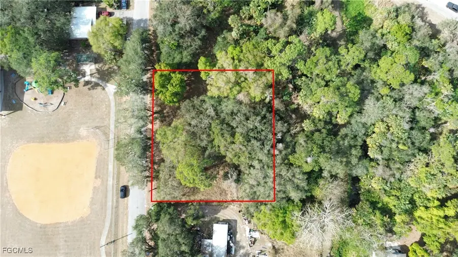 Suwanee Avenue, Labelle, FL 33935 - #2